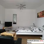 Gaestehaus Schumann * Essingen (Rhineland-Palatinate)